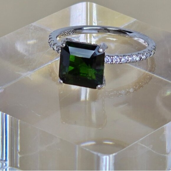 925 Sterling Silvet Ring SZ 8 with Natural Chrome Diopside 8x8mm & CZ - Picture 6 of 10